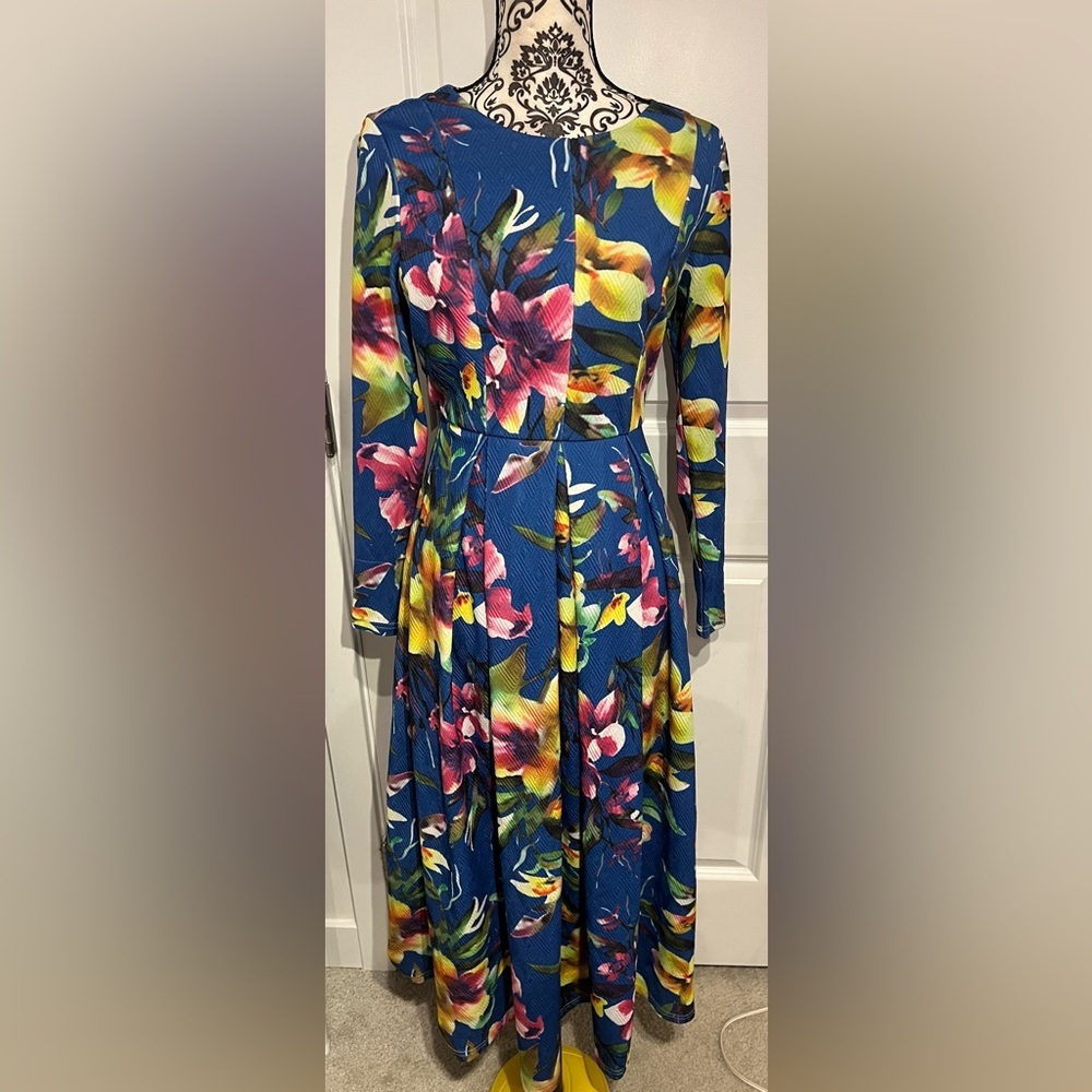 SHEIN Blue Floral Maxi Dress